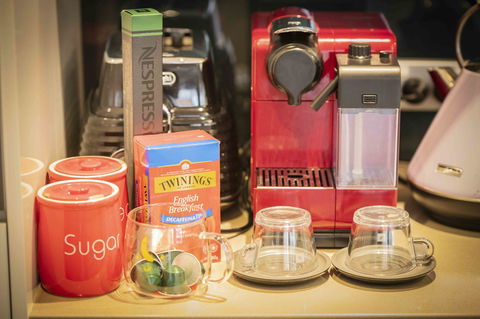 Magnificent Beach Retreat - Australia Accommodation 26