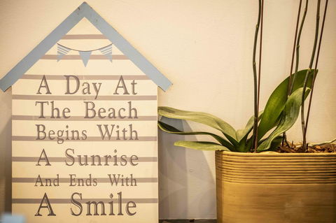 Magnificent Beach Retreat - Australia Accommodation 21