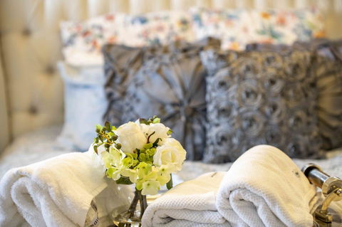 Magnificent Beach Retreat - Australia Accommodation 8