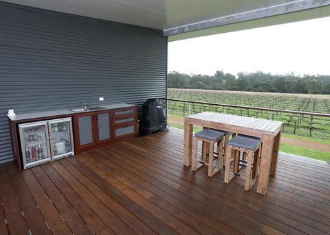 Lot113 Vineyard Accommodation - Australia Accommodation 7