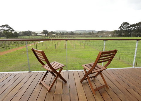 Lot113 Vineyard Accommodation - Australia Accommodation 5