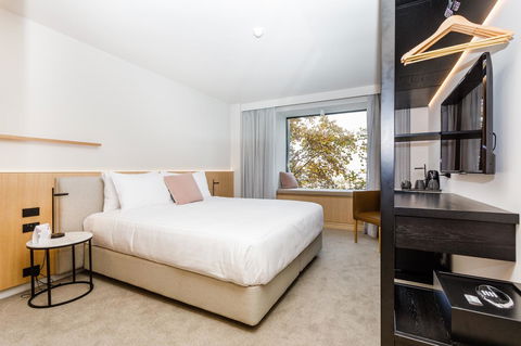Quay Perth - Australia Accommodation 24