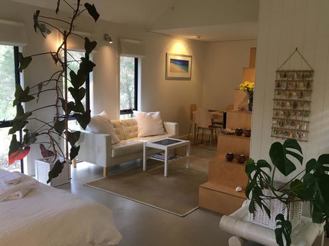 DESIGNER'S STUDIO - Australia Accommodation 15