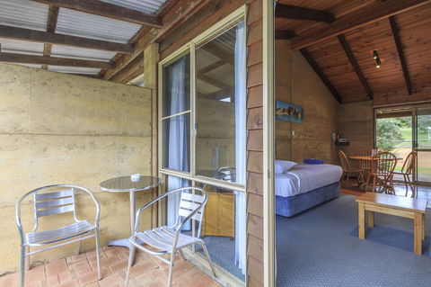 The Koorabup Motel - Australia Accommodation 2