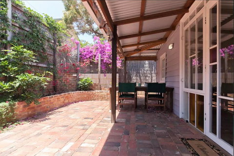 Laneway Studio, Heart Of Fremantle - Australia Accommodation 7