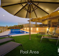 7 Kestrel Place - PRIVATE JETTY  POOL - Australia Accommodation