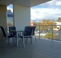 Outram St Apartment - Australia Accommodation