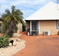 Osprey Holiday Village Unit 213/1 Bedroom - Spa bath king size bed perfect for any couple - Australia Accommodation