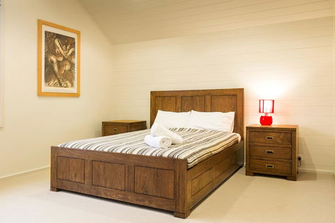 Arthouse - Australia Accommodation 15