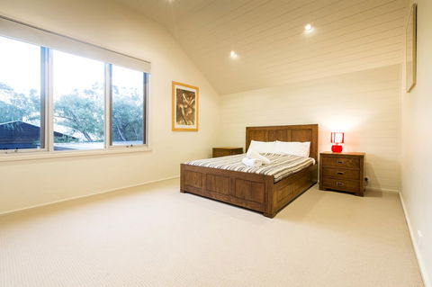 Arthouse - Australia Accommodation 16