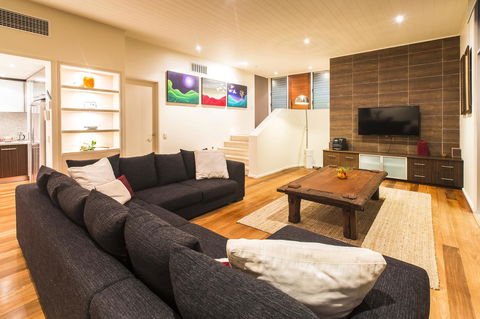 Arthouse - Australia Accommodation 7