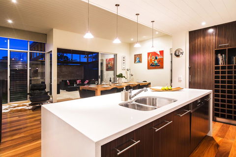 Arthouse - Australia Accommodation 9
