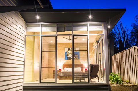 Arthouse - Australia Accommodation 13
