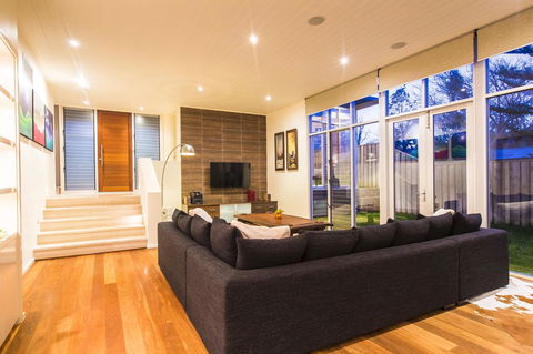 Arthouse - Australia Accommodation 3