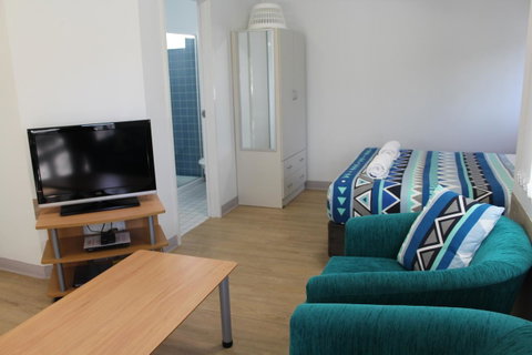 Mandurah Ocean Marina Chalets - Australia Accommodation 34