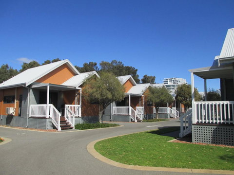 Mandurah Ocean Marina Chalets - Australia Accommodation 37