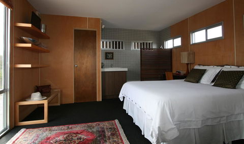 Aqua Views - Australia Accommodation 10