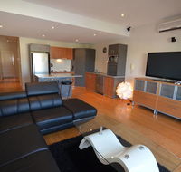 The Arcadia Apartment - Australia Accommodation