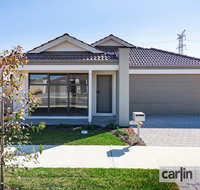 The Kingsleys Place  Piara Waters - Australia Accommodation