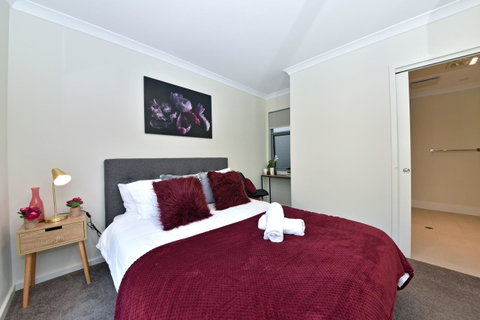Short Stay Apartment In Perth City 1703 - Australia Accommodation 3