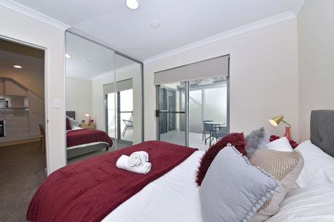 Short Stay Apartment In Perth City 1703 - Australia Accommodation 1