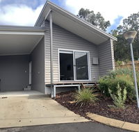 17 By The Sea - Australia Accommodation