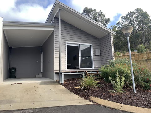 17 By The Sea - Australia Accommodation 0