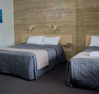 Hopetoun Motel  Chalet Village - Australia Accommodation