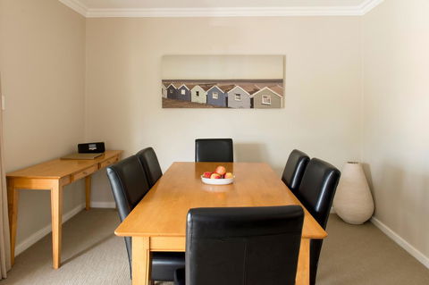 The Marina Hotel - Mindarie - Australia Accommodation 25