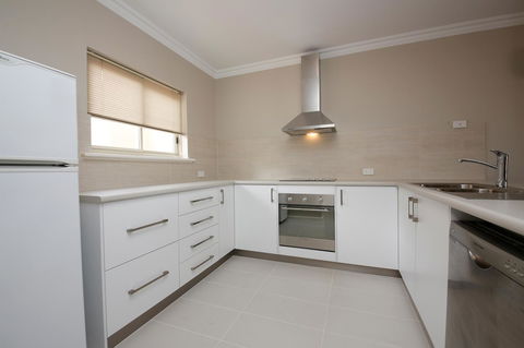 The Marina Hotel - Mindarie - Australia Accommodation 8