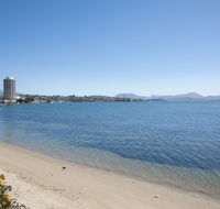 Sandy Bay Waterfront Home - Australia Accommodation