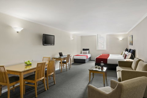 Hobart Waterfront Apartments - Australia Accommodation 3