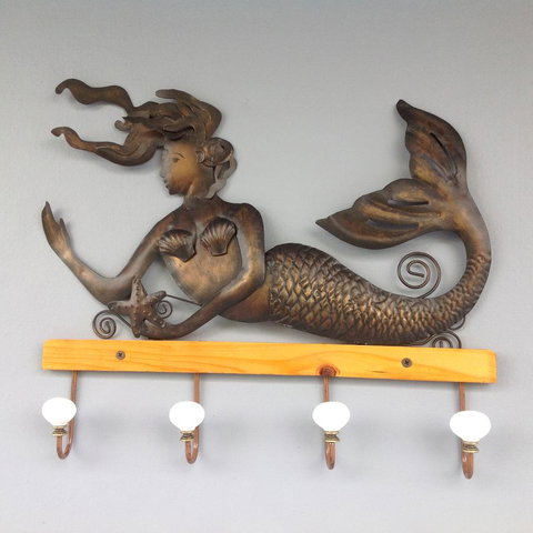 Mermaids Of Bicheno - Australia Accommodation 18