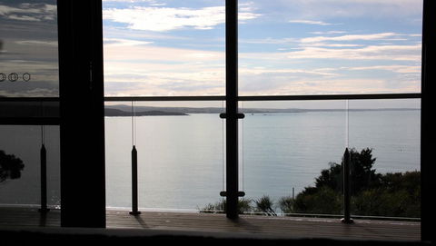 SEA EAGLE COTTAGE Amazing Views Of Bay Of Fires - Australia Accommodation 25