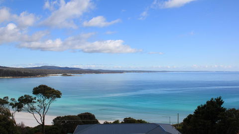 SEA EAGLE COTTAGE Amazing Views Of Bay Of Fires - Australia Accommodation 26