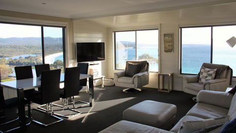 SEA EAGLE COTTAGE Amazing Views Of Bay Of Fires - Australia Accommodation 21