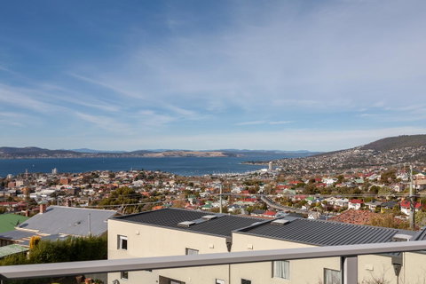 Bay View Villas - Australia Accommodation 14