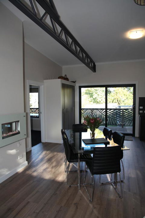 The WeareHouse In Deloraine - Australia Accommodation 33