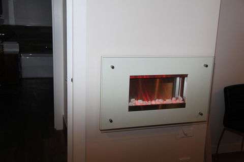 The WeareHouse In Deloraine - Australia Accommodation 34