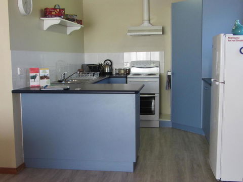 Elm Trees Accommodation @ Ross - Australia Accommodation 19