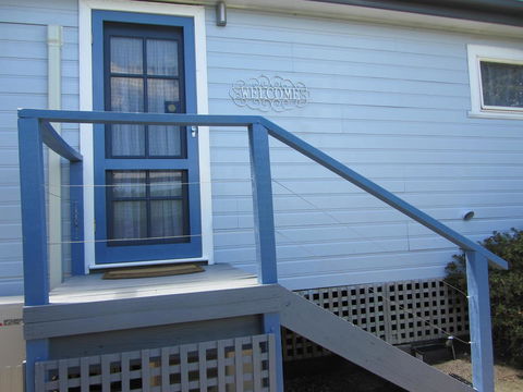 Elm Trees Accommodation @ Ross - Australia Accommodation 4