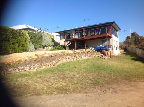 Swansea Beach House Oceanfront - Australia Accommodation 2