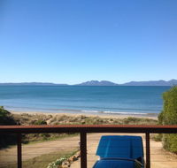 Swansea Beach House Oceanfront - Australia Accommodation