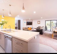 Euphoria House - Australia Accommodation
