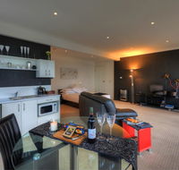 Sheer Pleasure Accommodation - Australia Accommodation