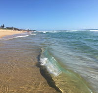 NEW UPMARKET COMFORTABLE 2 Bed 2 Bath OCEAN VIEWS 250m to BUDDINA BEACH - Australia Accommodation