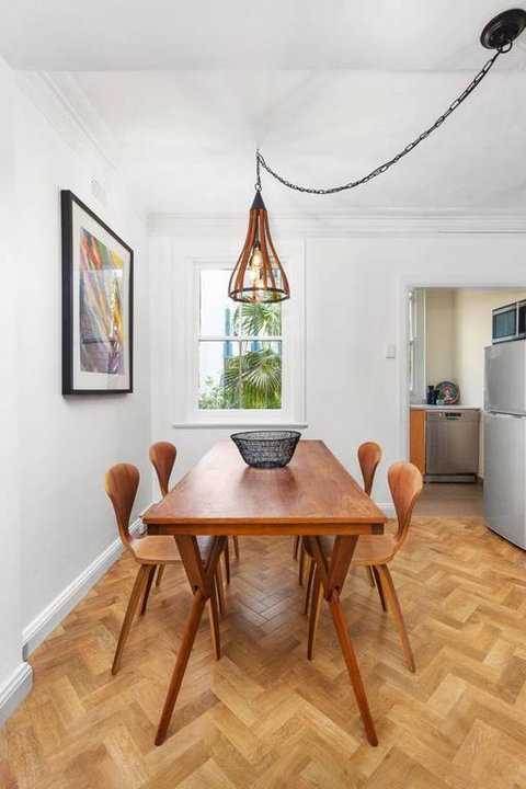 Newly Renovated Potts Point 2BR Art Deco - Australia Accommodation 3