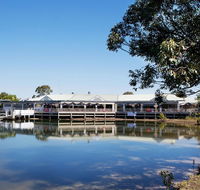 Nightcap at Waterfront Hotel - Australia Accommodation