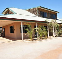 Ningaloo Breeze Villa 4 - 3 Bedroom Fully Self-Contained Holiday Accommodation - Australia Accommodation