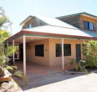 Ningaloo Breeze Villa 8 - 3 Bedroom Fully Self-Contained Holiday Accommodation - Australia Accommodation